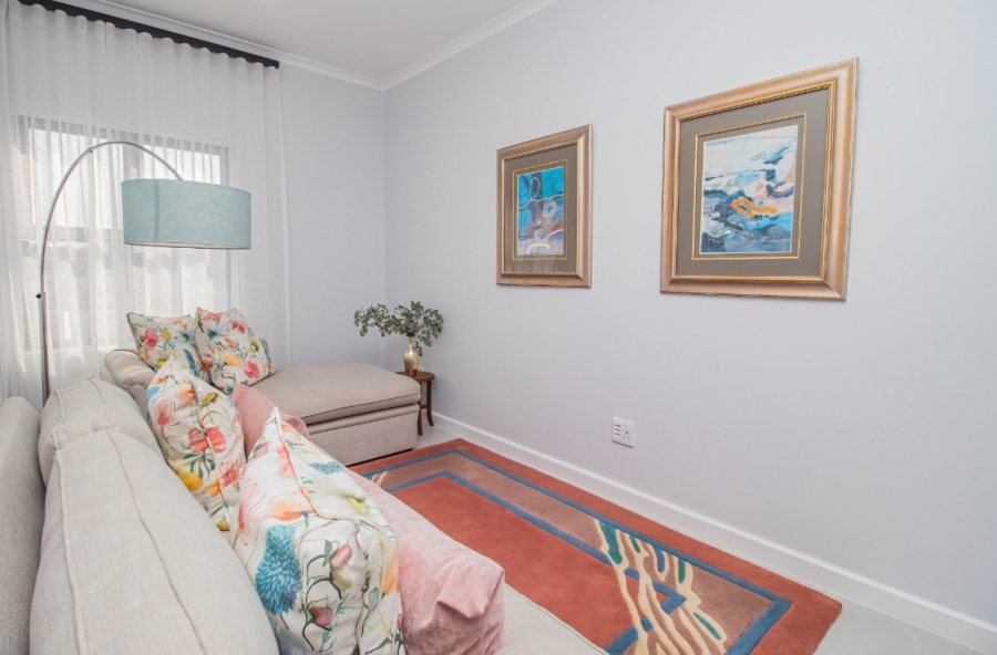 4 Bedroom Property for Sale in Sandown Western Cape